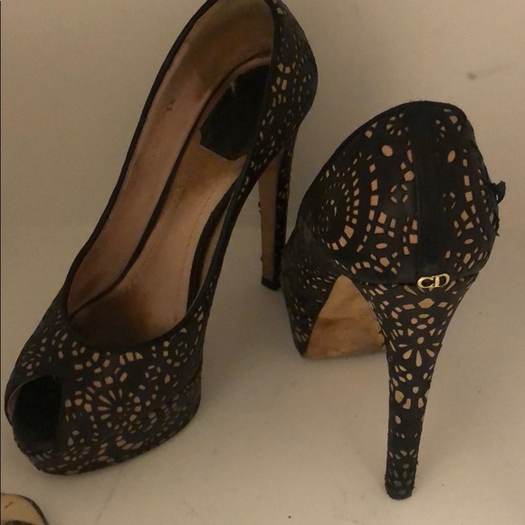 Christian Louboutin 39 collection!!! - Picture 5 of 8